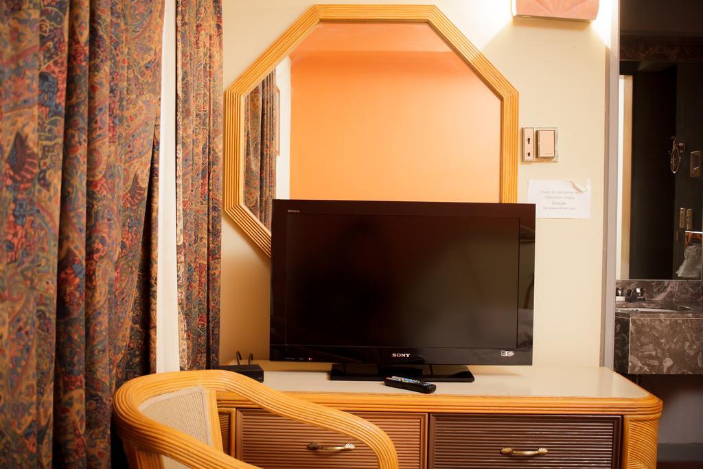 Guidi Hotel ลินาเรส ภายนอก รูปภาพ